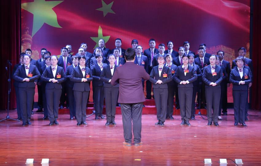 徐州寶潤(rùn)實(shí)業(yè)集團(tuán)2019年度工作動(dòng)員大會(huì)---大合唱《團(tuán)結(jié)就是力量》、《我愛你中國(guó)》